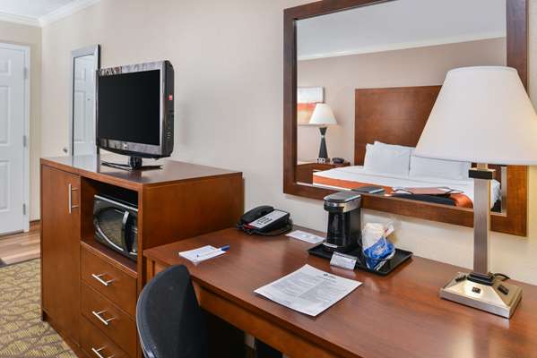  - Best Western Motel Hartland