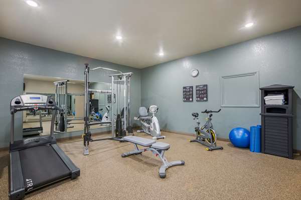 Fitness/ Exercise Room - Best Western Harbour Pointe Hotel St Ignace - I-75, Exit 344