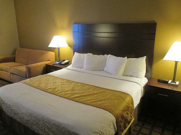  - Best Western Plaza Hotel of Saugatuck
