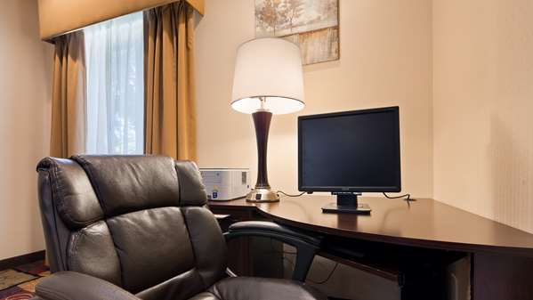 Conference Area - Best Western Plaza Hotel of Saugatuck