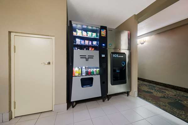  - Best Western Executive Inn Battle Creek - I-94, Exit 97