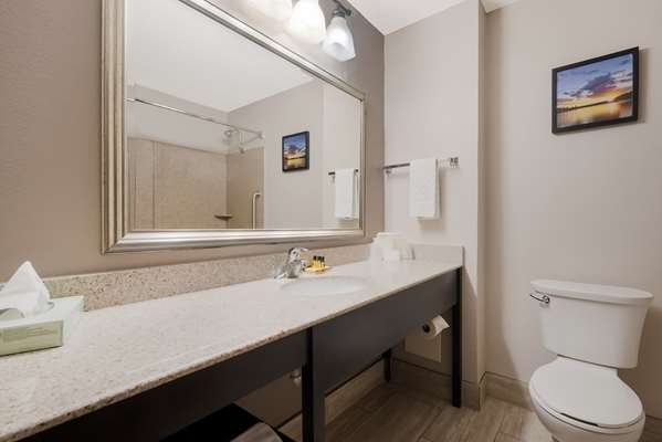  - Best Western Executive Inn Battle Creek - I-94, Exit 97