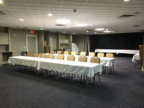  - Best Western Plus Kalamazoo Suites Kalamazoo - I-94, Exit 36