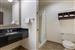 King Suite - Sofa Bed Bathroom