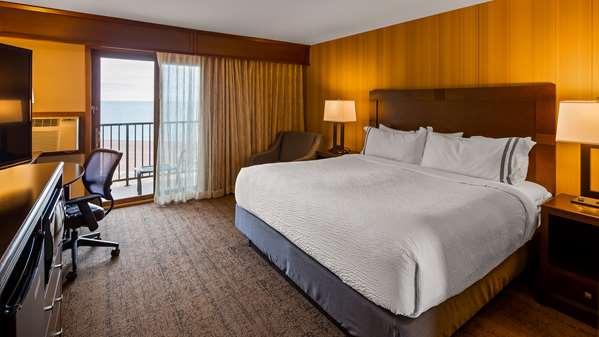  - Best Western Plus Superior Inn & Suites