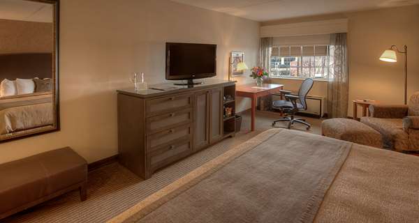  - Best Western Plus Normandy Inn & Suites Minneapolis