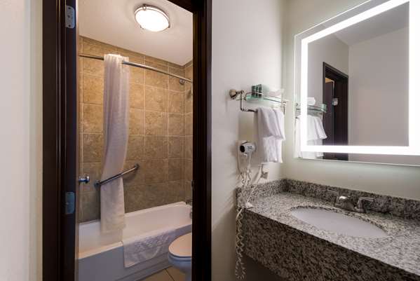  - Best Western Bemidji Inn