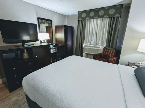  - Best Western Eden Prairie Inn