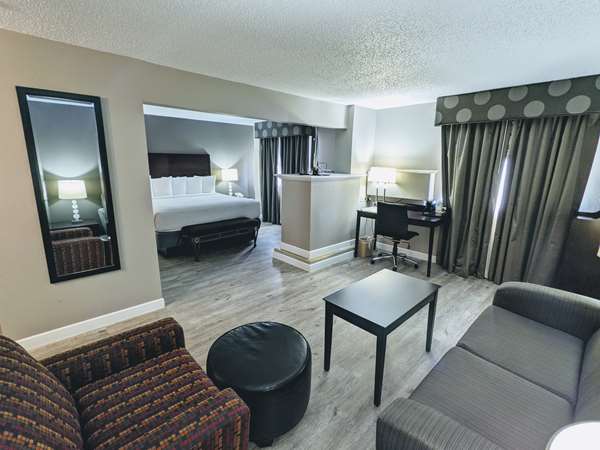 Suite - Best Western Eden Prairie Inn