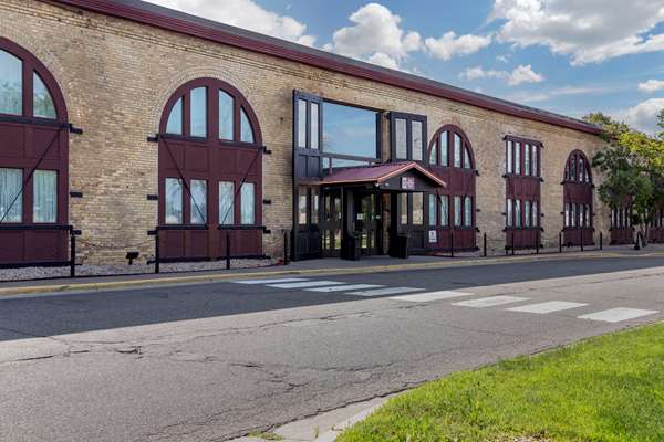 Exterior view - Best Western Plus Como Park Hotel St Paul