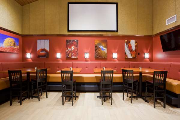 Bar - Best Western Plus Hotel Willmar