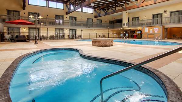 Pool - Best Western Plus Hotel New Ulm