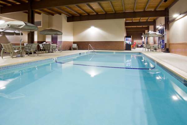 Pool - Best Western Plus St Paul North Shoreview Hotel
