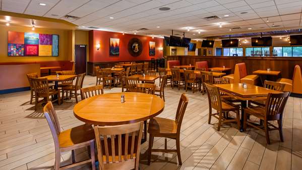Restaurant - Best Western Plus St Paul North Shoreview Hotel