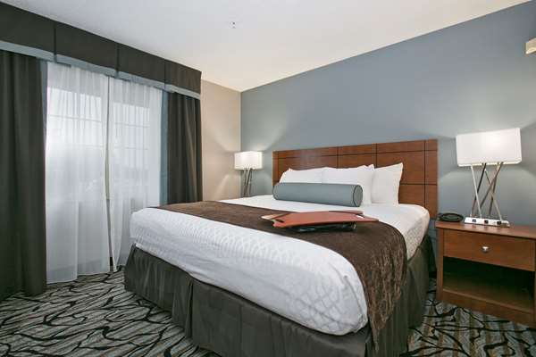 Suite - Best Western Plus Blaine Hotel National Sports Center