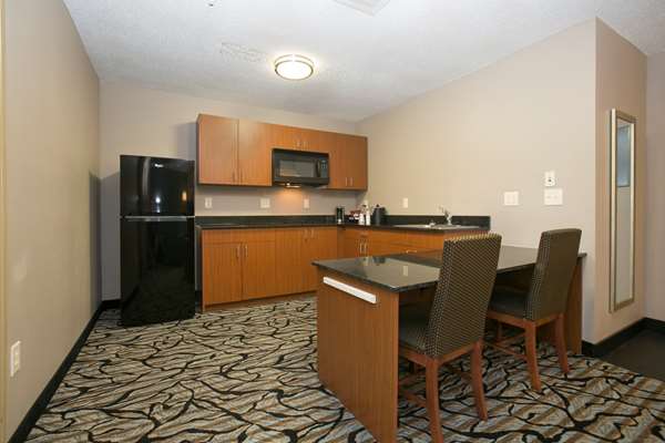 Suite - Best Western Plus Blaine Hotel National Sports Center
