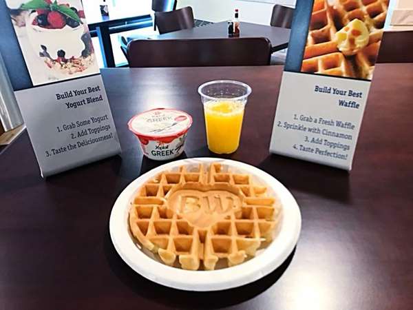 Amenities - Best Western Oak Manor Hotel Biloxi - I-110, Exit 1A