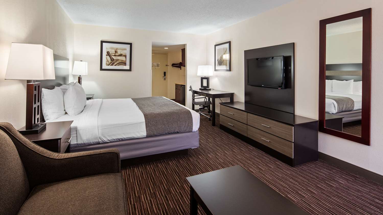 Best Western Oak Manor Hotel Biloxi I110, Exit 1A, MS See Discounts