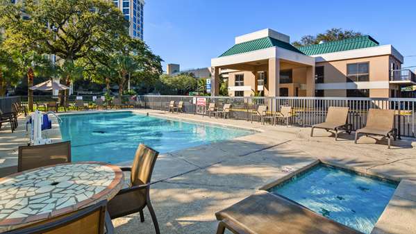 Pool - Best Western Oak Manor Hotel Biloxi - I-110, Exit 1A