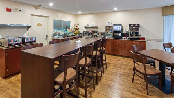 Amenities - Best Western Oak Manor Hotel Biloxi - I-110, Exit 1A