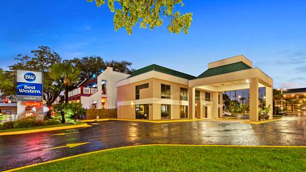 Exterior view - Best Western Oak Manor Hotel Biloxi - I-110, Exit 1A