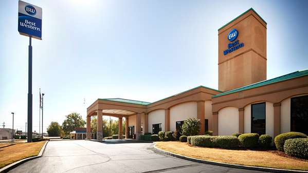 Exterior view - Best Western Executive Suites Columbus