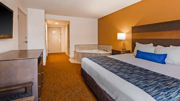 Suite - Best Western Cypress Creek Hotel Ocean Springs - I-10, Exit 50