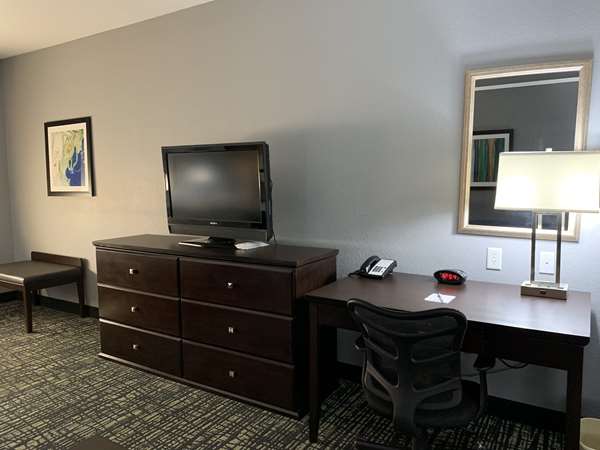  - Best Western Plus Olive Branch Hotel & Suites