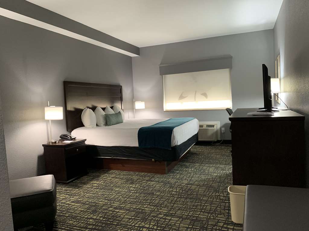 Best Western Plus Olive Branch Hotel & Suites-guestroom-Guest Room,On-Site.jpg