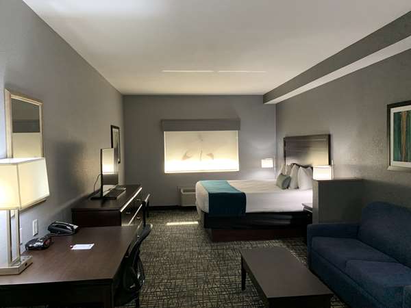Suite - Best Western Plus Olive Branch Hotel & Suites