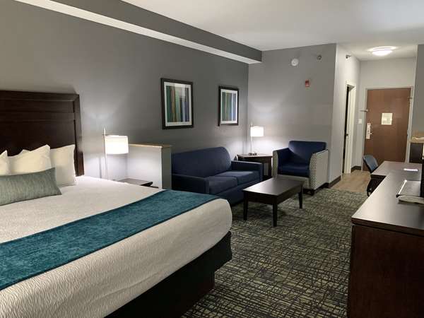 Suite - Best Western Plus Olive Branch Hotel & Suites