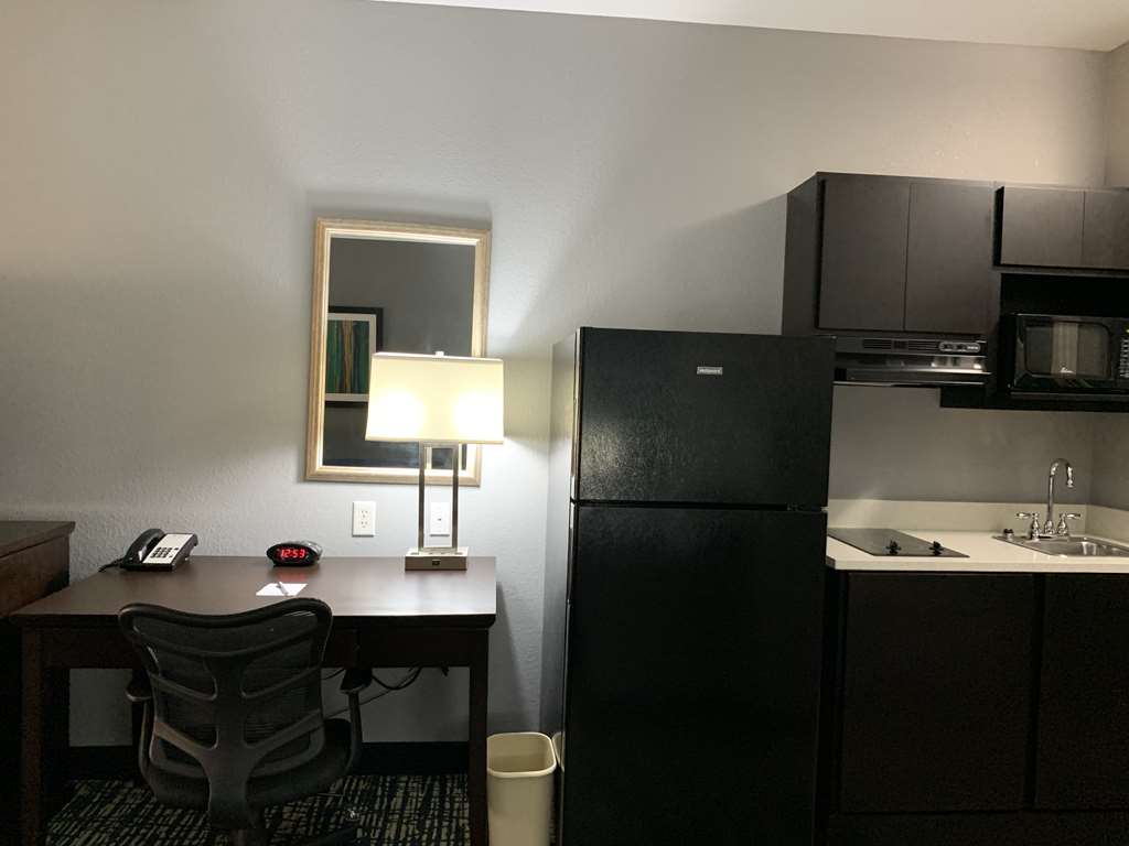 Best Western Plus Olive Branch Hotel & Suites-guestroom-Guest Room,Guest Room Amenity,On-Site.jpg
