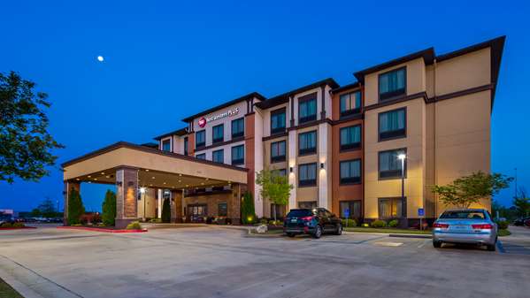 Exterior view - Best Western Plus Tupelo Inn & Suites - I-22, Exit 86