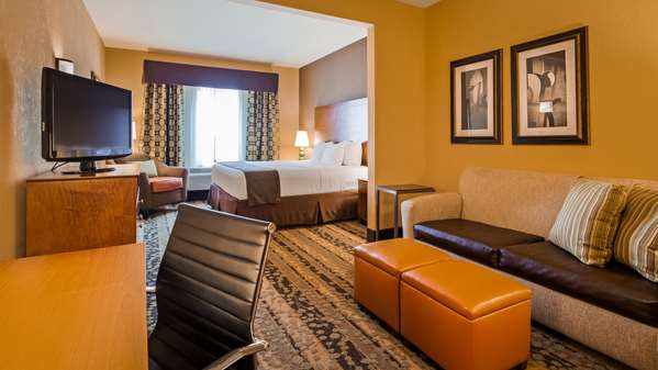  - Best Western Plus Tupelo Inn & Suites - I-22, Exit 86