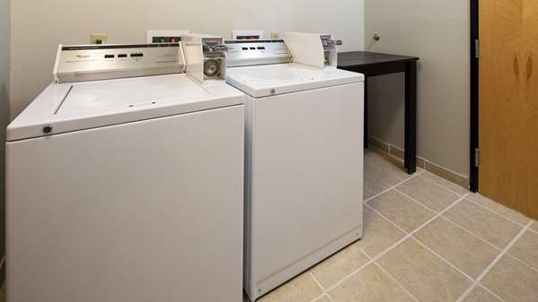  - Best Western Plus Magee Inn