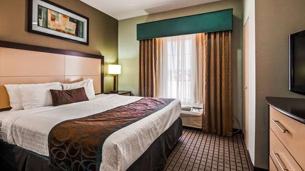 - Best Western Plus Magee Inn