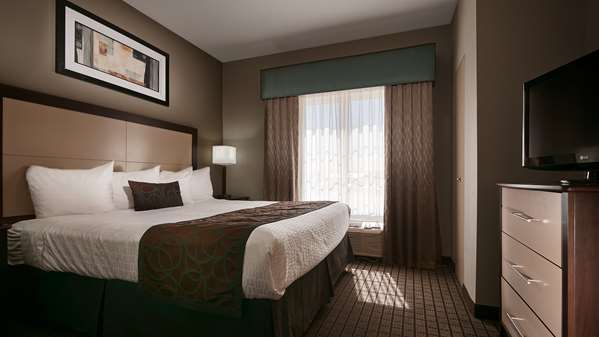  - Best Western Plus Magee Inn