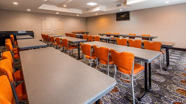  - Best Western Premier University Inn Hattiesburg - I-59, Exit 65