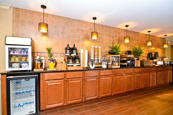 Amenities - Best Western Coach House Inn Springfield - I-44, Exit 80