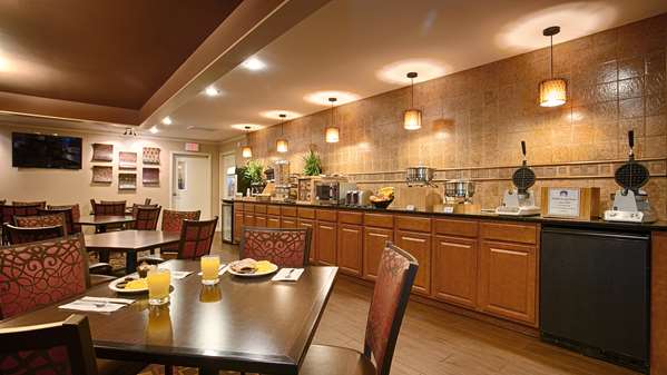 Amenities - Best Western Coach House Inn Springfield - I-44, Exit 80