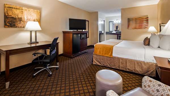  - Best Western Coach House Inn Springfield - I-44, Exit 80