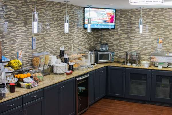 Amenities - Best Western Coachlight Hotel Rolla - I-44, Exit 184