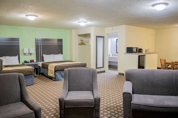  - Best Western Coachlight Hotel Rolla - I-44, Exit 184