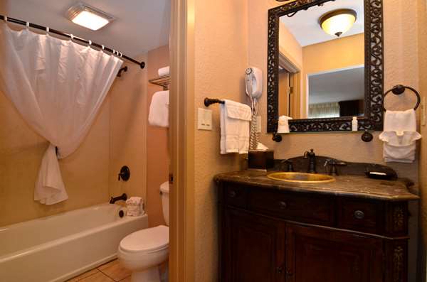  - Best Western Plus Landing View Inn & Suites Branson