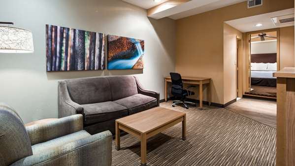  - Best Western Plus Landing View Inn & Suites Branson