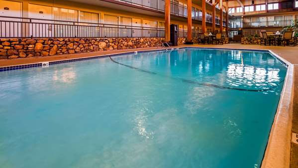 Pool - Best Western State Fair Inn Sedalia
