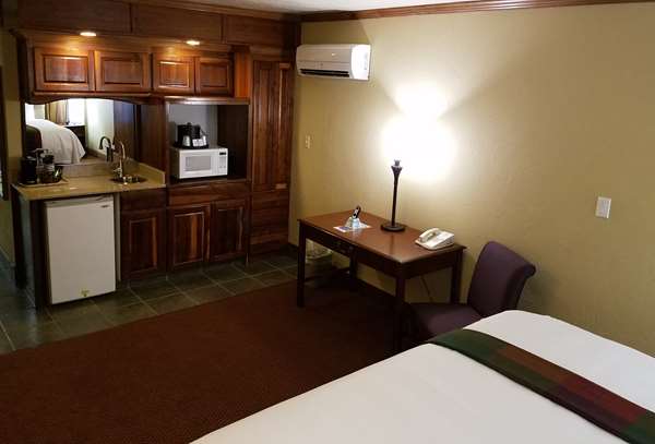 Suite - Best Western Inn & Conference Center Branson