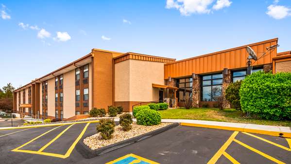 Exterior view - Best Western Center Pointe Inn Branson