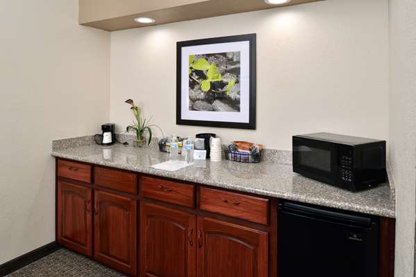  - Best Western Big Spring Lodge Neosho - I-49, Exit 24