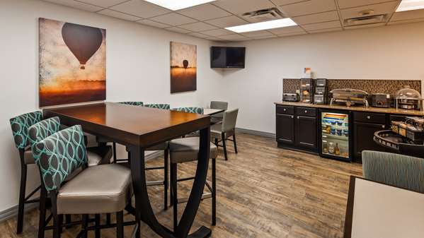 Amenities - Best Western Hotel Brookfield